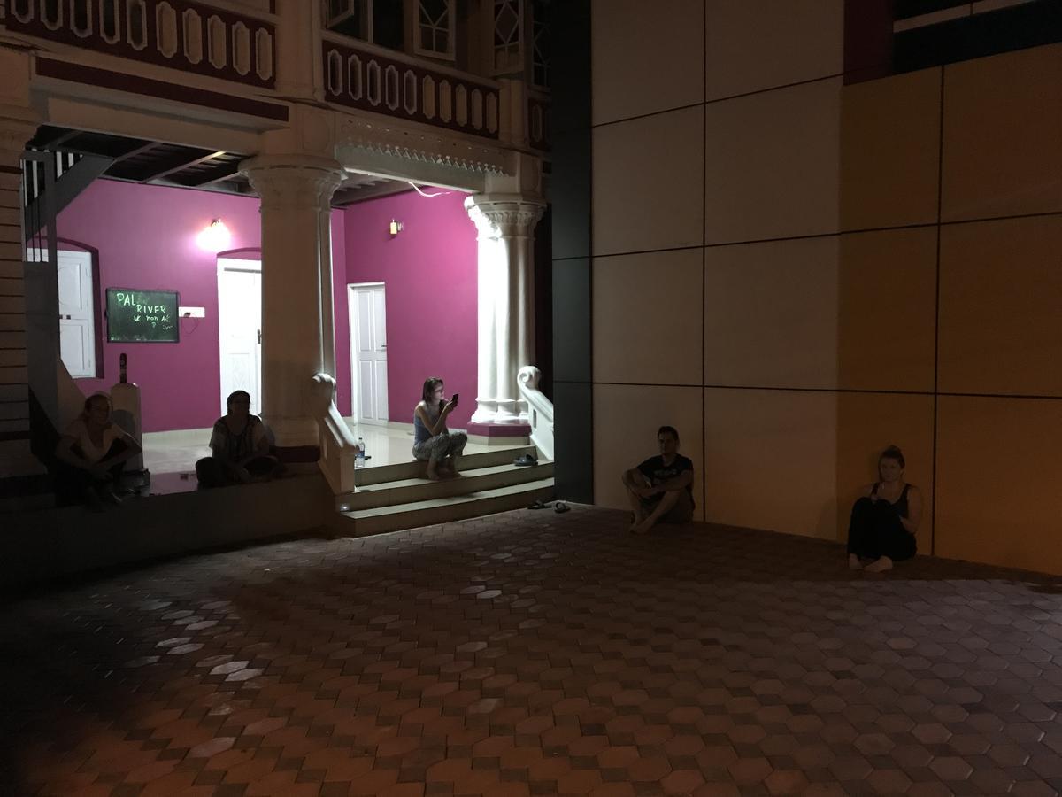 Palm Rivera Kochi 外观 照片